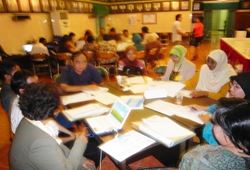 Forum Diskusi Aspek Legal Instansi Klinik Medis di Indonesia Sabtu, 20 Februari 2010 di Aula FK Unair